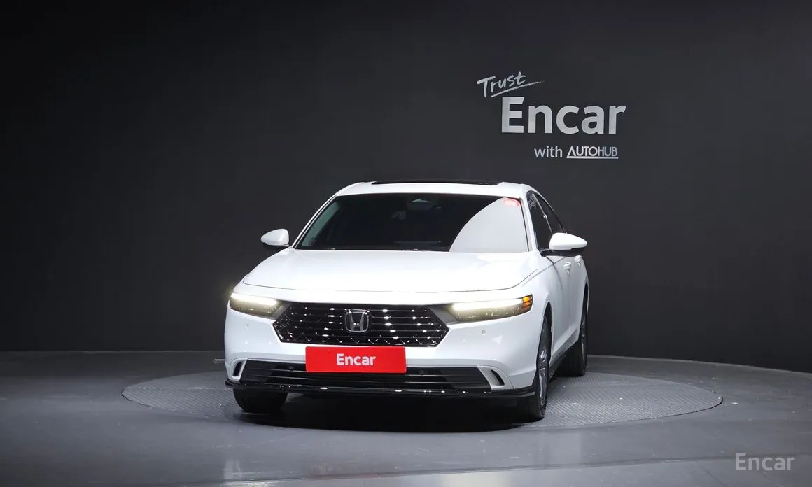 Фото 3 - Honda Accord