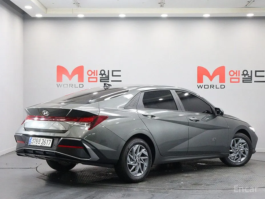 Hyundai Avante 2023 1.6