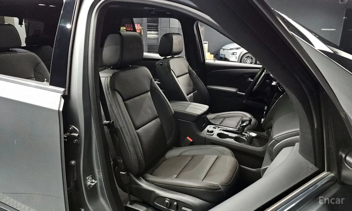 Фото 10 - Chevrolet Traverse