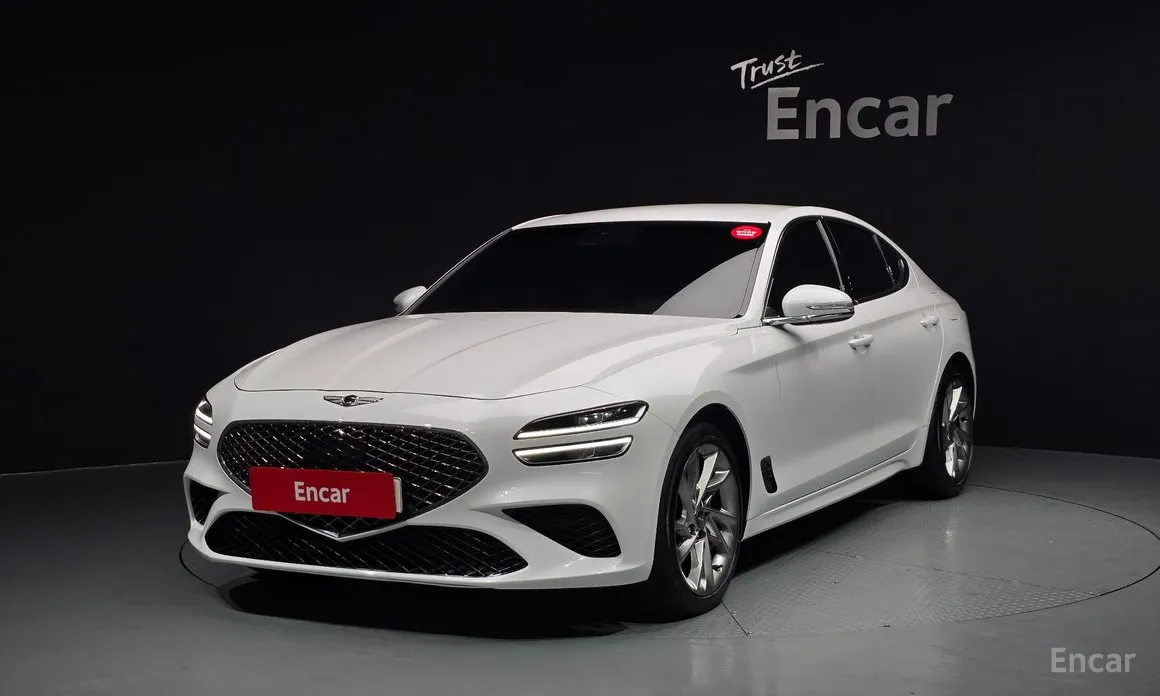 صورة 1 - Genesis G70