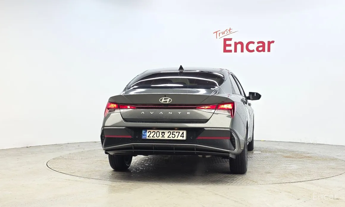 Hyundai Avante 2023 1.6