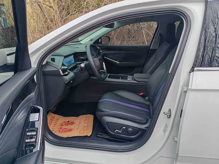 Geely Preface L 2024 2024款 油混 1.5TD 星云版