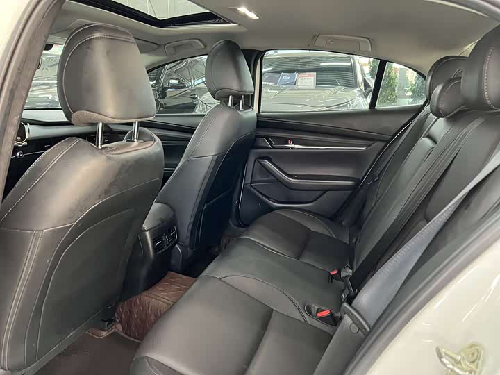 Photo 6 - Mazda 3 (Axela)