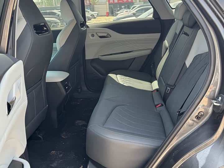 Changan UNI-Z Hybrid 2025 2025款 智慧新蓝鲸 125km 战舰+