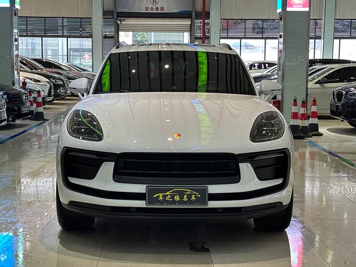 Porsche Macan 2025 2025款 Macan 2.0T 逐梦版