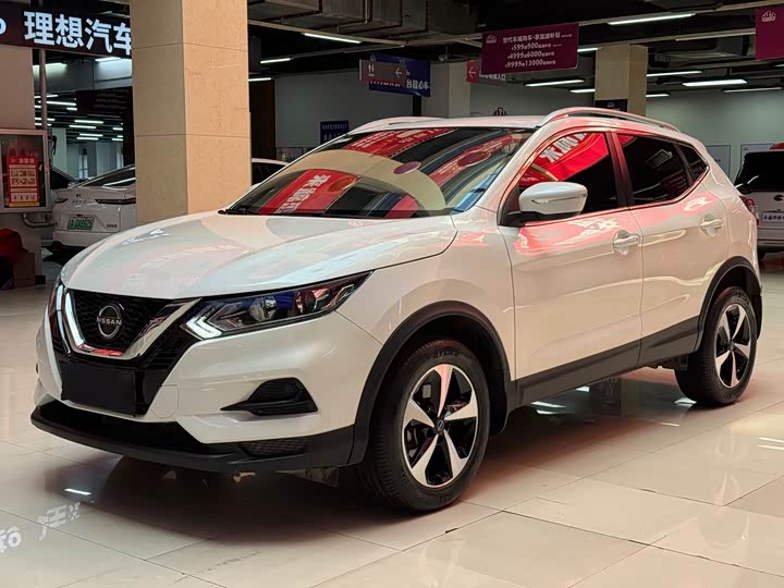 Фото 1 - Nissan Qashqai