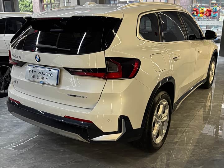 Photo 6 - BMW X1