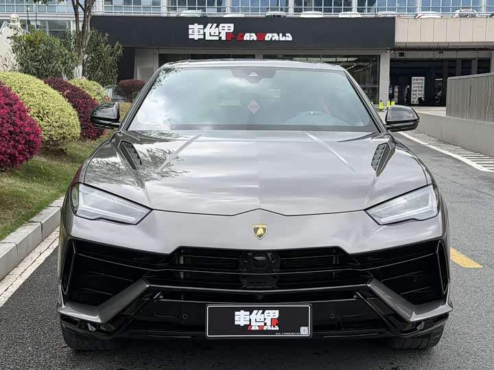 2023 Lamborghini Urus