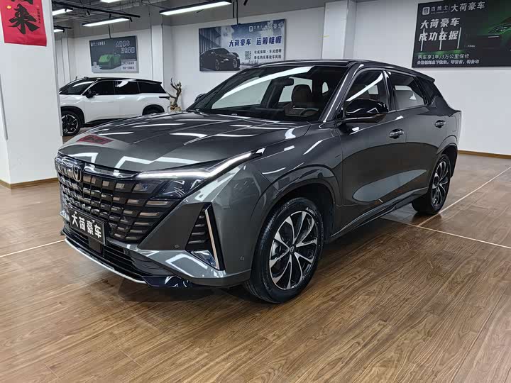 Changan UNI-Z Hybrid 2024 2024款 蓝鲸智电iDD 125km 卓越型