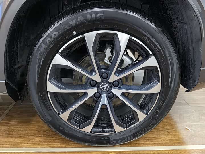 Changan UNI-Z Hybrid 2024 2024款 蓝鲸智电iDD 125km 卓越型