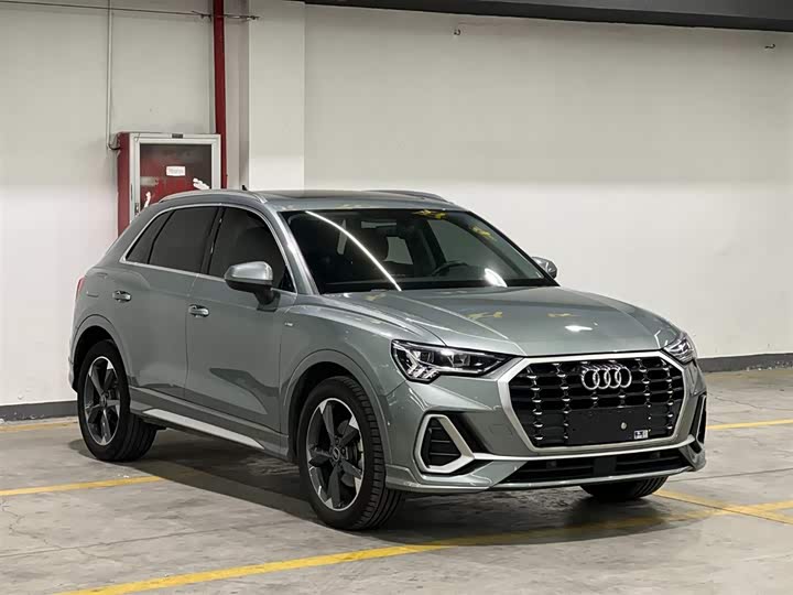 Zdjęcie 3 - Audi Q3