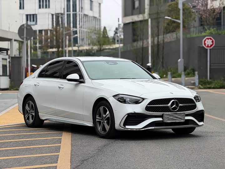Zdjęcie 3 - Mercedes-Benz C-Class