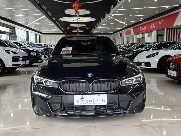 BMW 3 Series 2025 2025款 330i M运动曜夜套装
