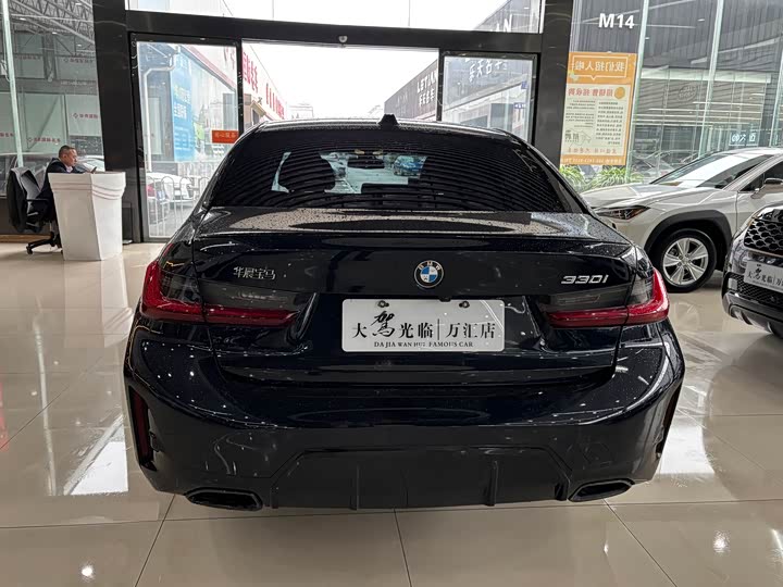 BMW 3 Series 2025 2025款 330i M运动曜夜套装