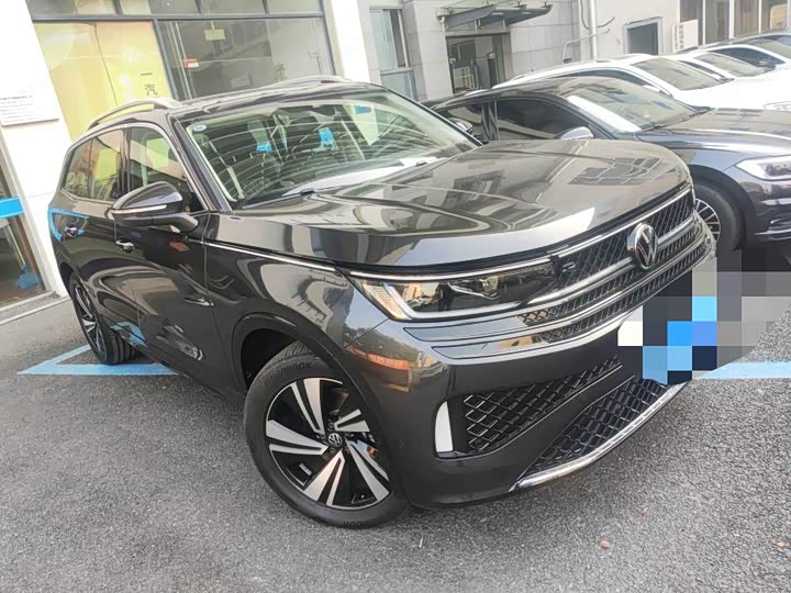 Volkswagen Tavendor 2023 2023款 380TSI 四驱R-Line巡游版
