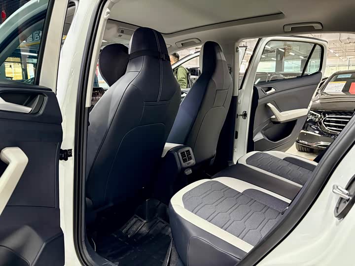 Volkswagen Tharu 2026 2026款 新锐 1.5L 锐意版