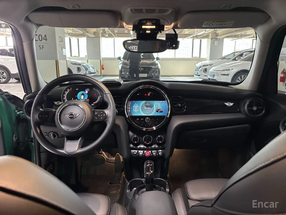 Фото 5 - Mini Cooper