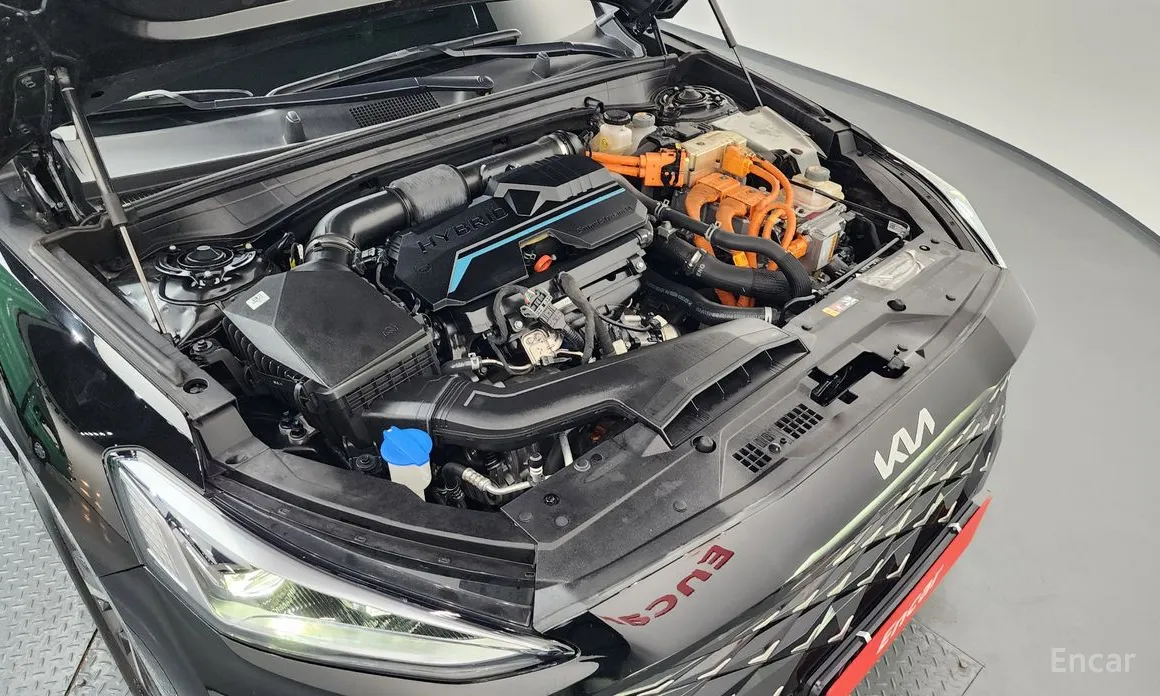 Photo 6 - Kia K8