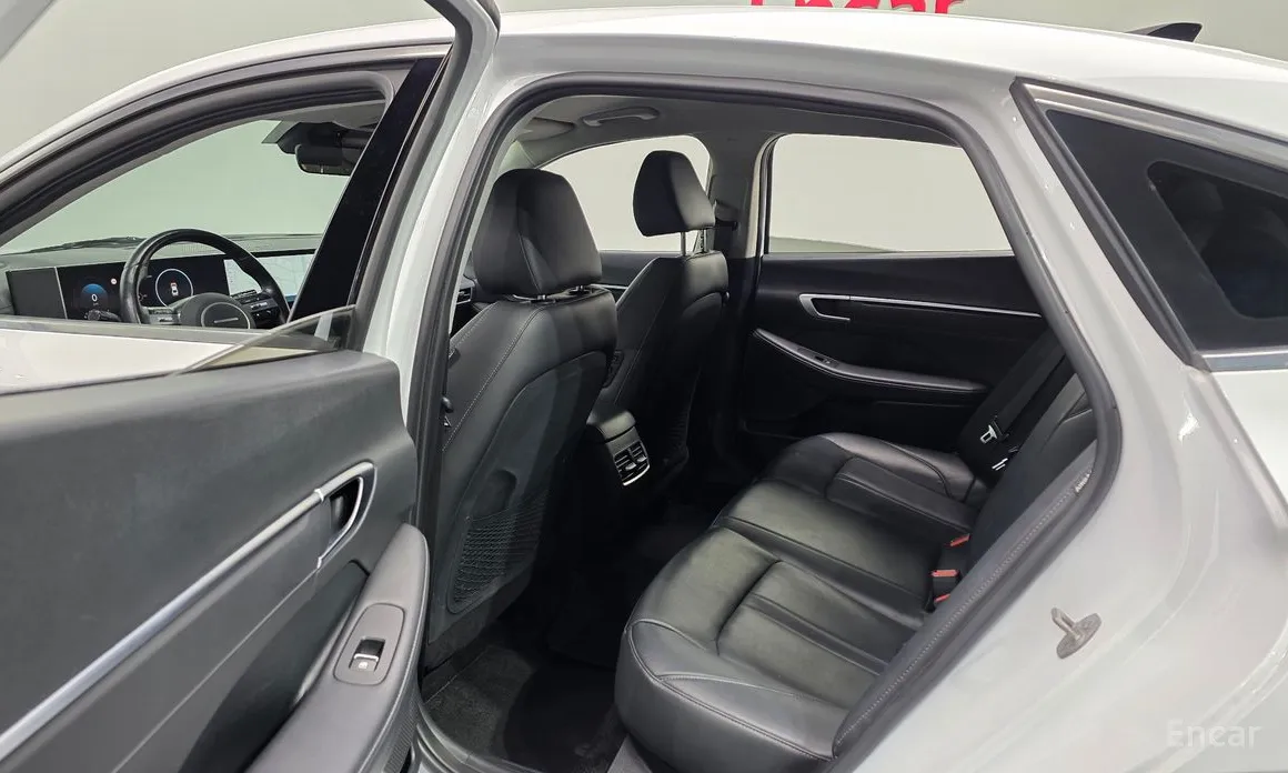 Hyundai Sonata 2023 2.0 LPG(Rent)