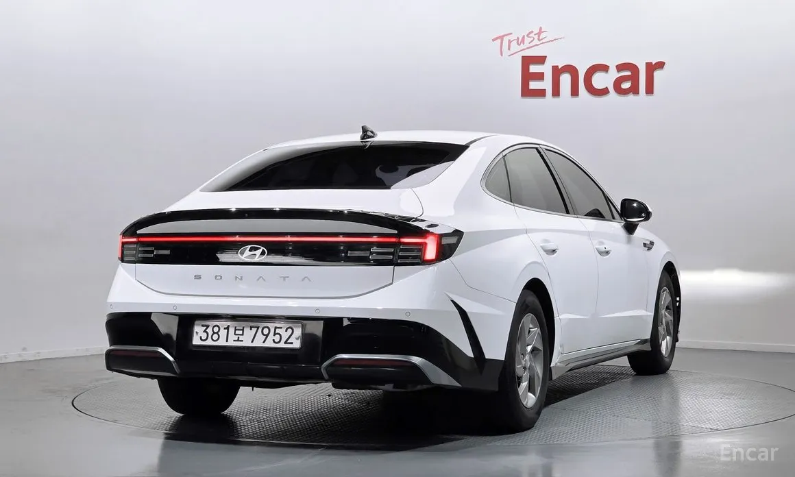 Hyundai Sonata 2023 2.0 LPG(Rent)