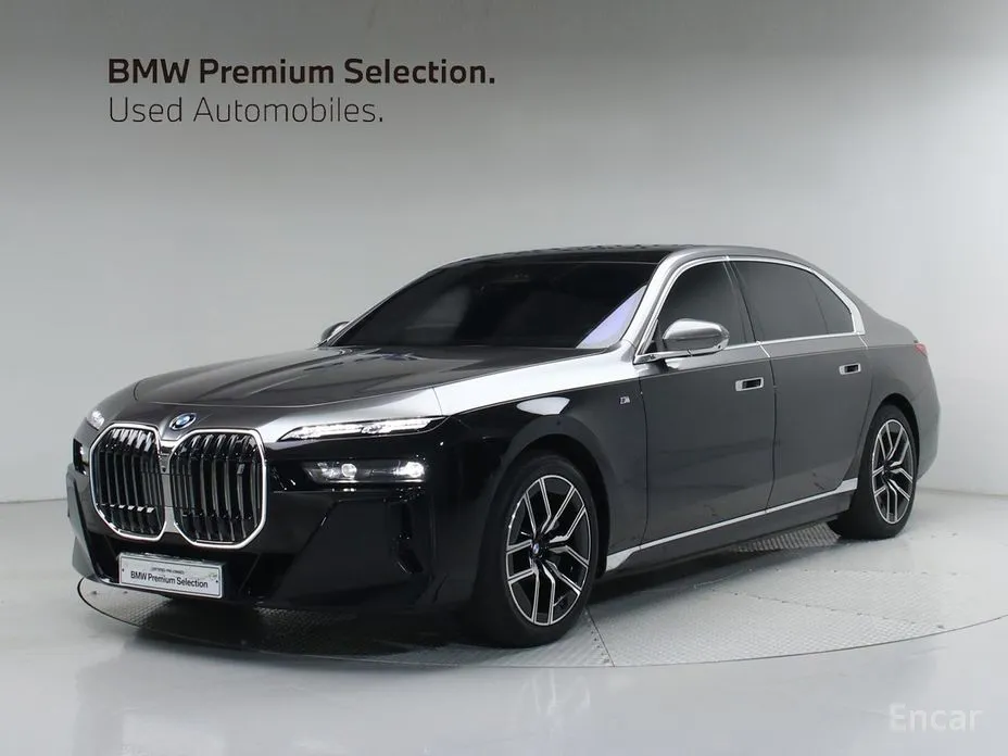 BMW i7 2022 eDrive 50 M Sport