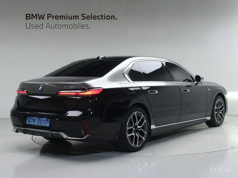 BMW i7 2022 eDrive 50 M Sport