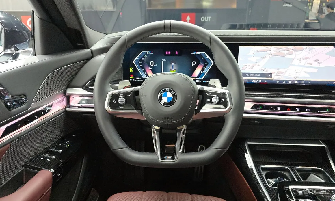 BMW 7 Series 2022 740d xDrive M Sport