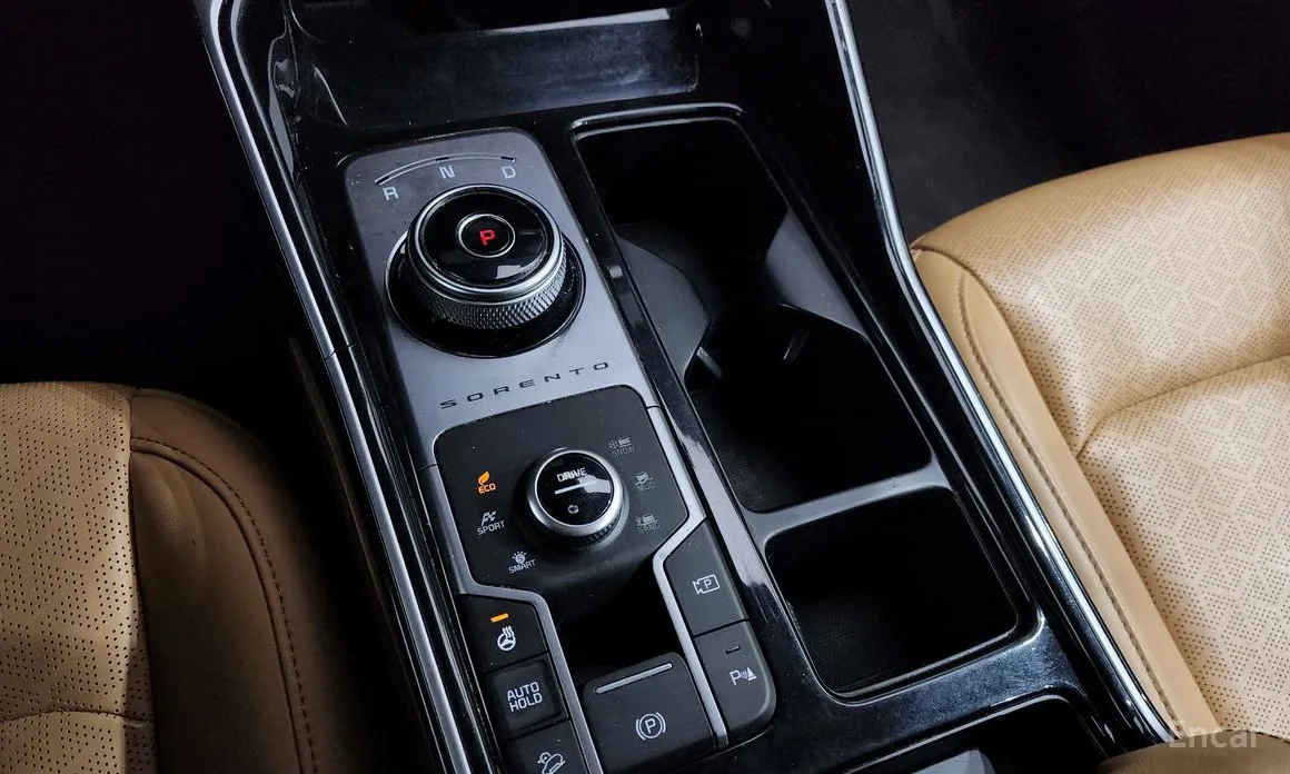 Фото 9 - Kia Sorento