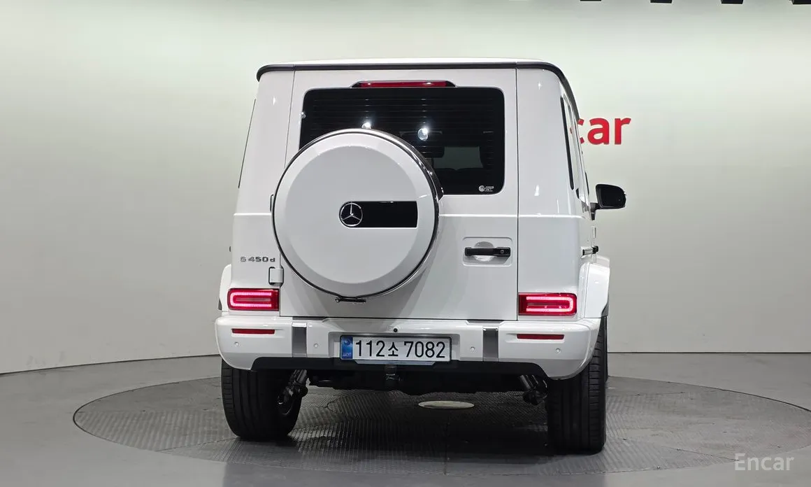 Mercedes-Benz G-Class 2024 G450d