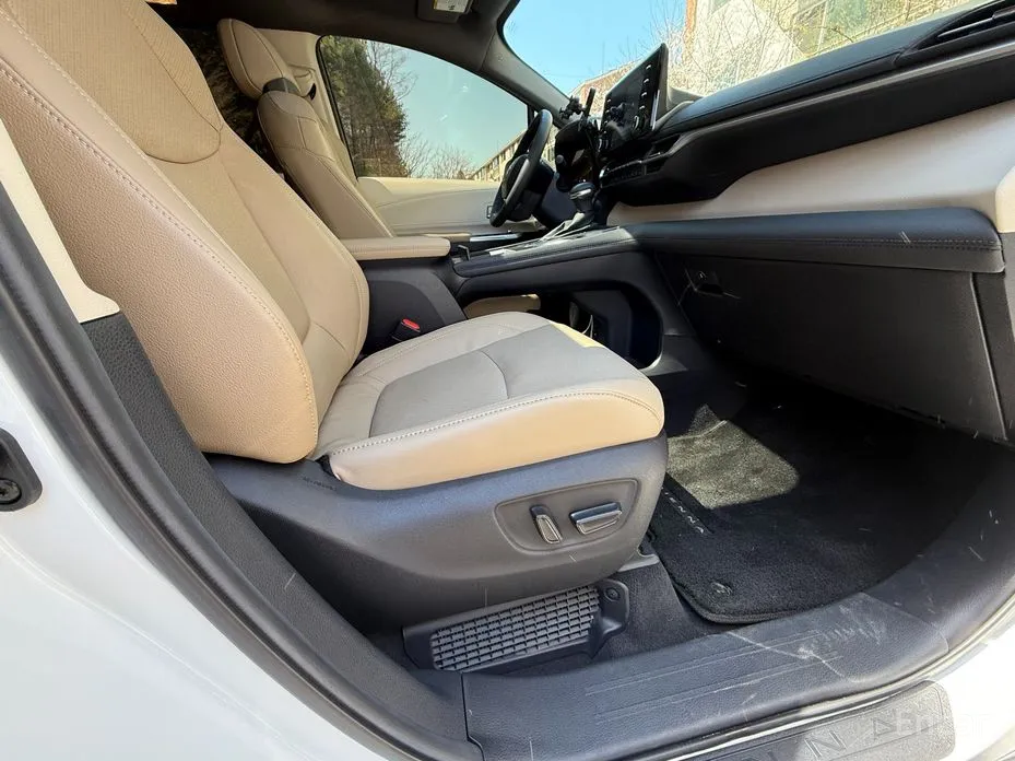 Toyota Sienna 2020 2.5 Hybrid AWD