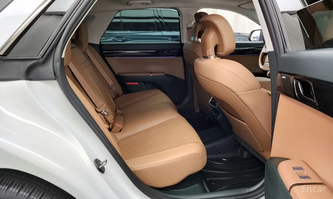 Фото 12 - Hyundai Grandeur