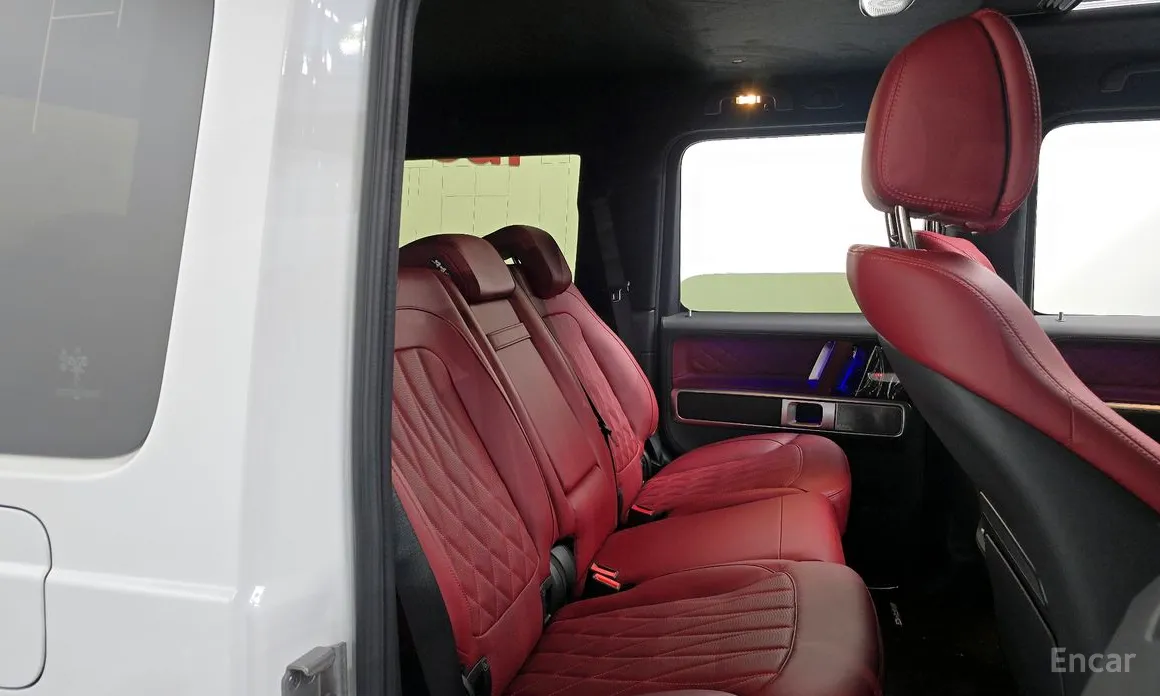 Mercedes-Benz G-Class 2024 G450d Manufaktur