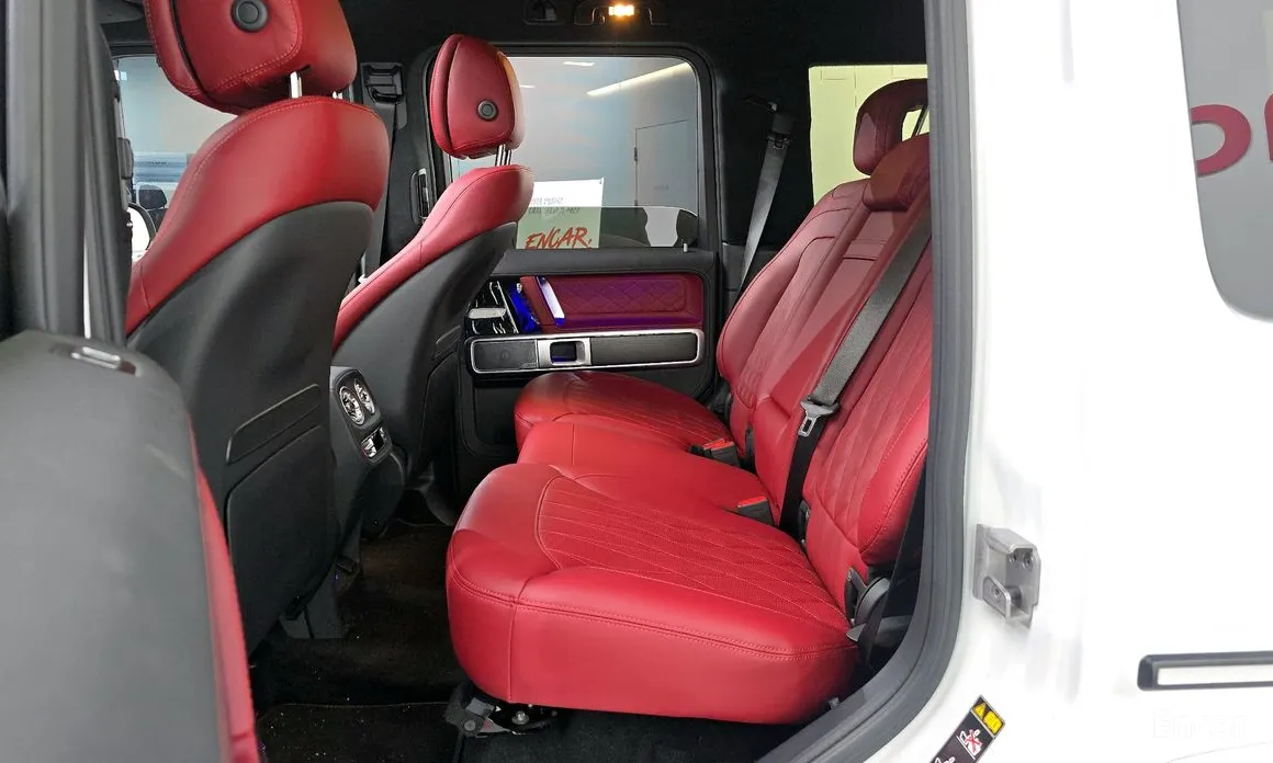 Mercedes-Benz G-Class 2024 G450d Manufaktur