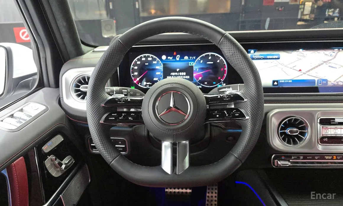 Mercedes-Benz G-Class 2024 G450d Manufaktur