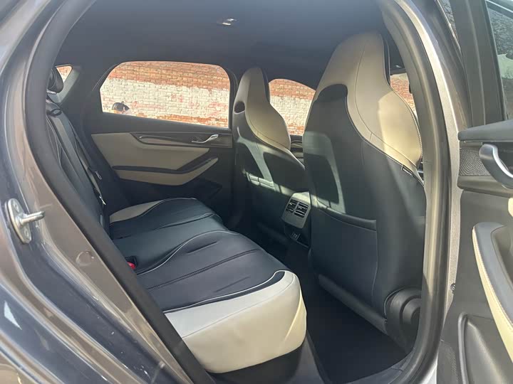 صورة 9 - BYD Qin Plus
