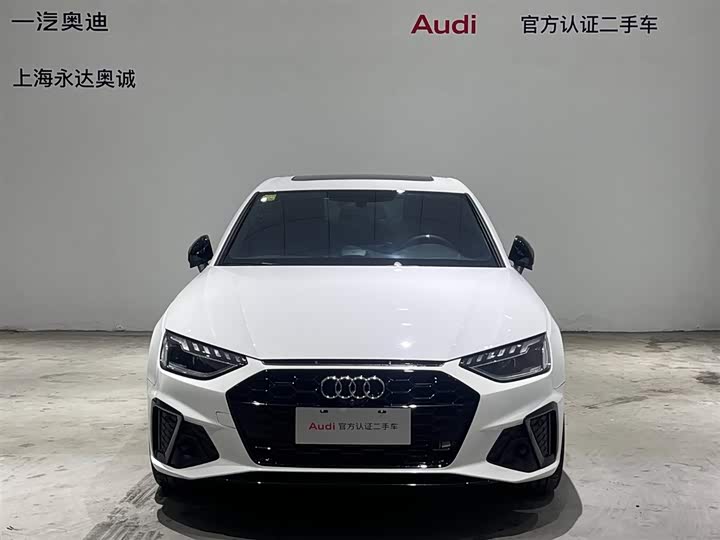 Фото 2 - Audi A4L
