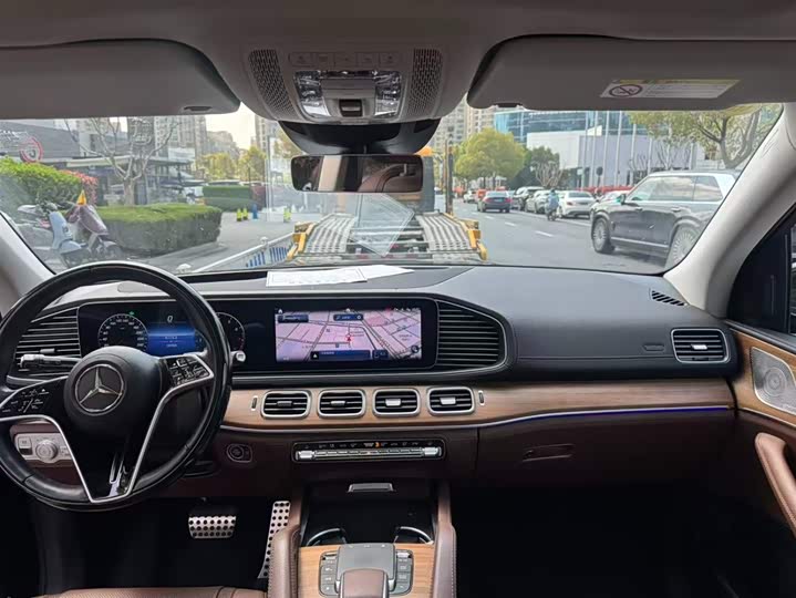 Photo 3 - Mercedes-Benz GLS-Class