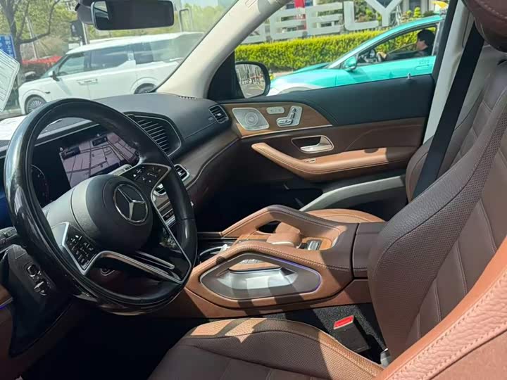 Photo 5 - Mercedes-Benz GLS-Class