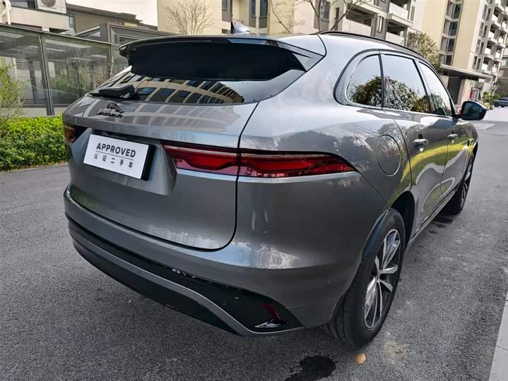 Jaguar F-Pace 2025 2025款 P250 R-Dynamic SE