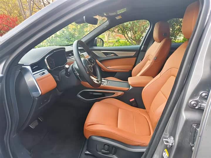 Jaguar F-Pace 2025 2025款 P250 R-Dynamic SE