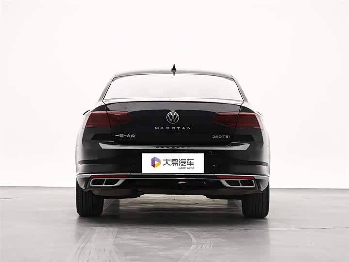 Photo 4 - Volkswagen Magotan