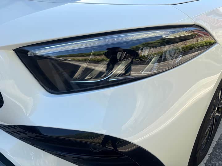 Zdjęcie 6 - Mercedes-Benz A-Class