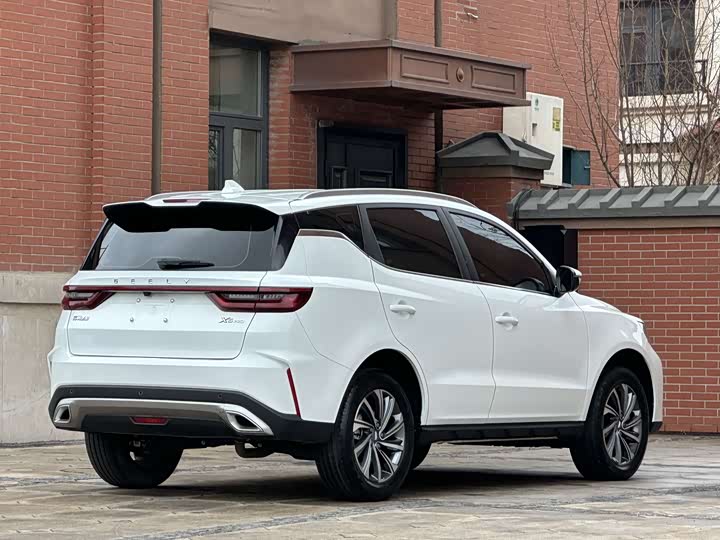 Geely Vision X6 2021 2021款 PRO 1.4T 自动尊贵型