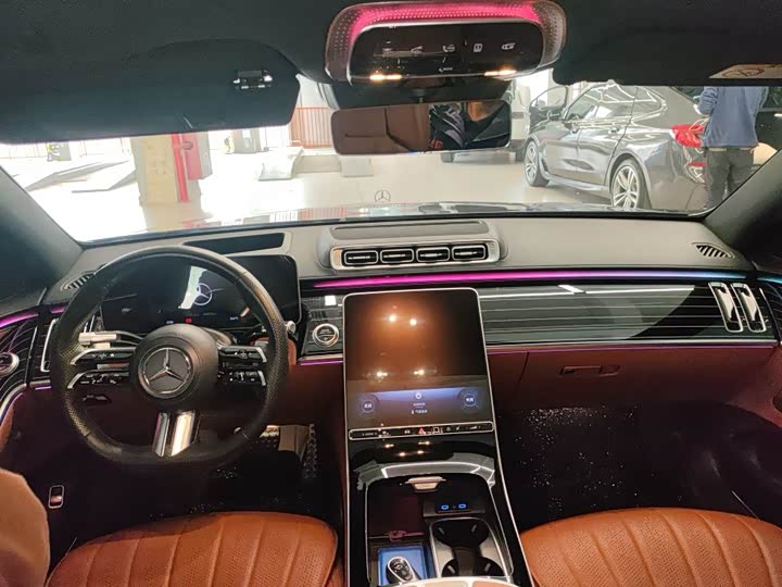 Фото 3 - Mercedes-Benz S-Class