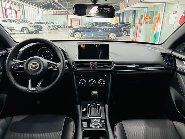 Mazda CX-4 2021 2021款 2.0L 自动两驱蓝天活力版