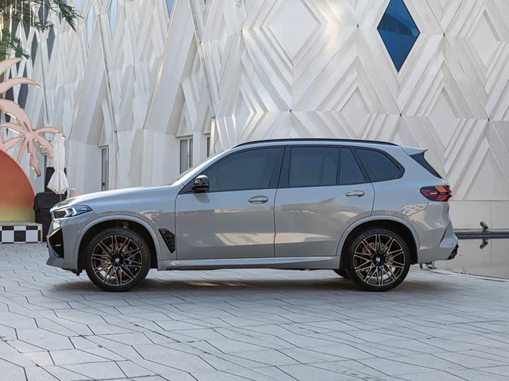 BMW X5 M 2023 2023款 X5 M 雷霆版