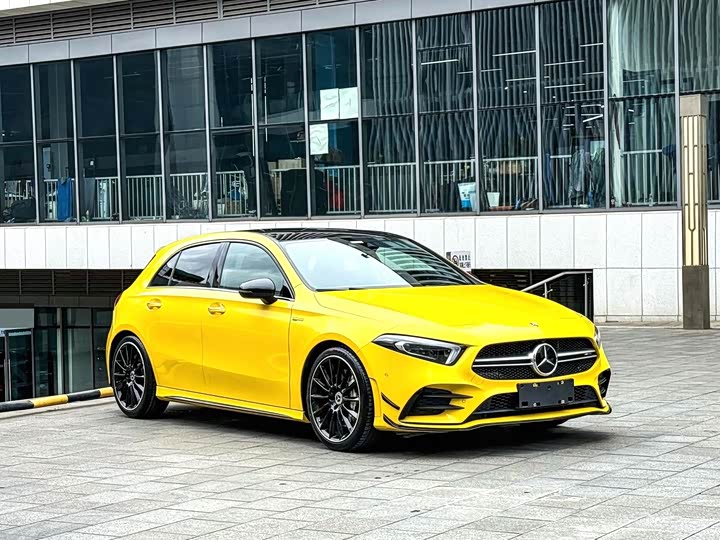 Фото 3 - Mercedes-Benz A-Class AMG