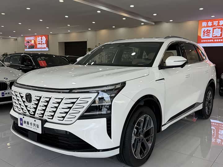 Changan CS75 Plus 2025 2025款 第四代 1.5T 新蓝鲸 智慧尊享型
