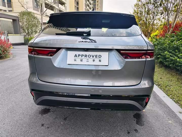 Jaguar F-Pace 2025 2025款 P250 R-Dynamic SE