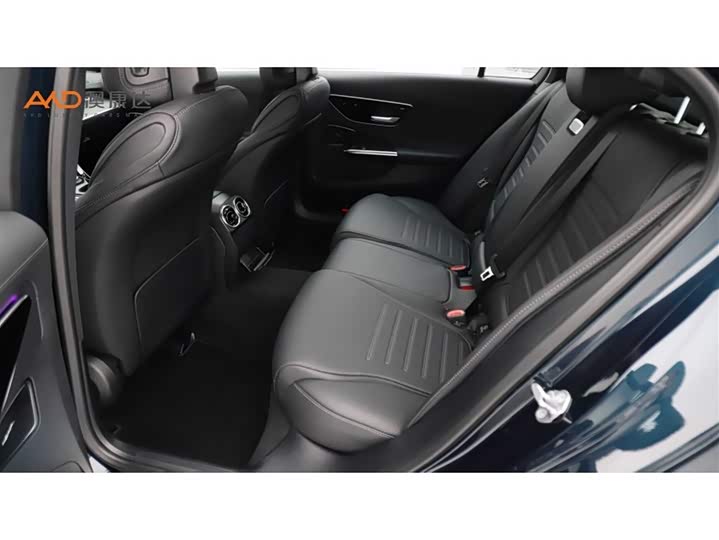 Фото 7 - Mercedes-Benz C-Class